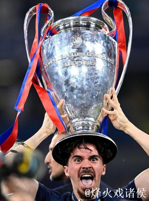 维蒂尼亚:逆转比赛并非首次,强势进球展示实力 维蒂尼亚:逆转比赛并非首次,强势进球展示实力